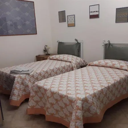 La Terrazza Del Borgo 住宿加早餐酒店