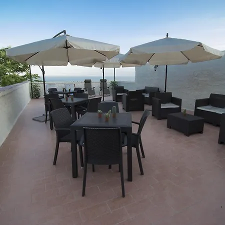 La Terrazza Del Borgo Bed & Breakfast